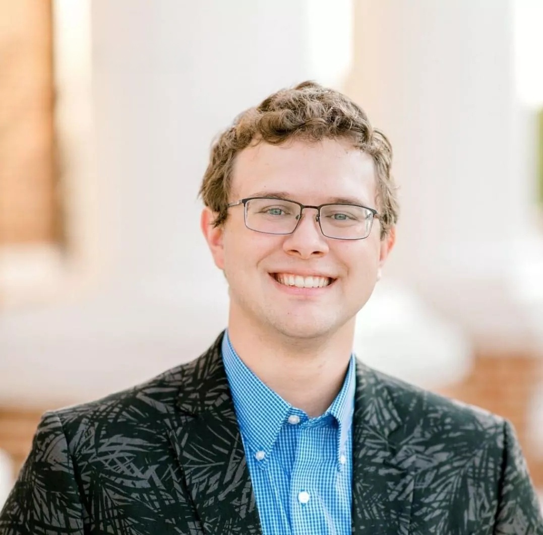 Pastor Josh Headshot